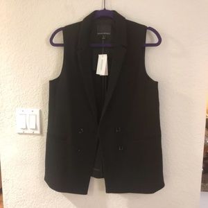 Banana Republic black vest size 6 NWT